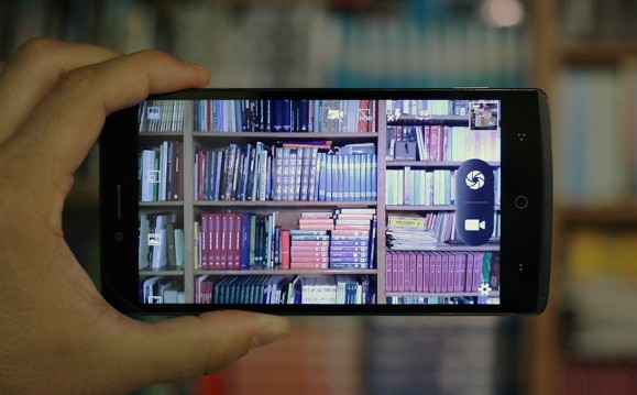 5,5 hüvelykes képátlóval és Full HD kijelzővel érkezik a Commodore PET