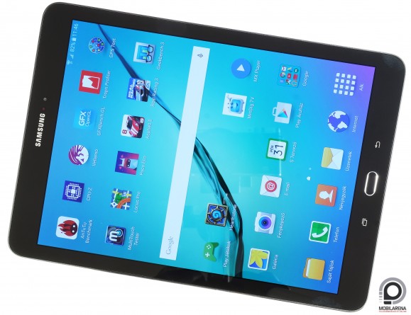 A Samsung Galaxy Tab S2 Android 5.0.2 alapú TouchWiz felületet kapott