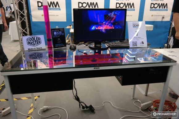 Ronny Moor - "Dreamy Water" Der Tisch die Zweite