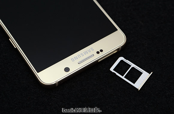 A Samsung Galaxy Note5 Duos sem kap microSD foglalatot