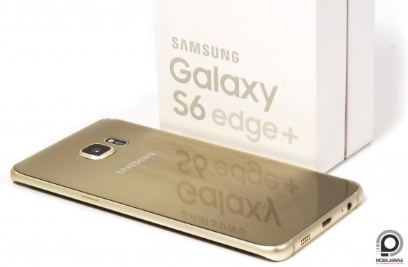 Az S6 edge+ is világos dobozban, gyorstöltővel vásárolható meg
