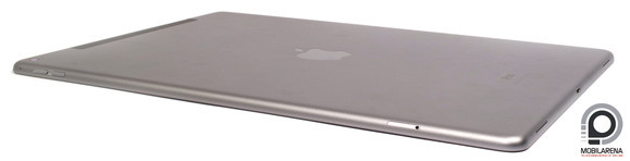 Magas és széles, de egyáltalán nem vastag a gép.