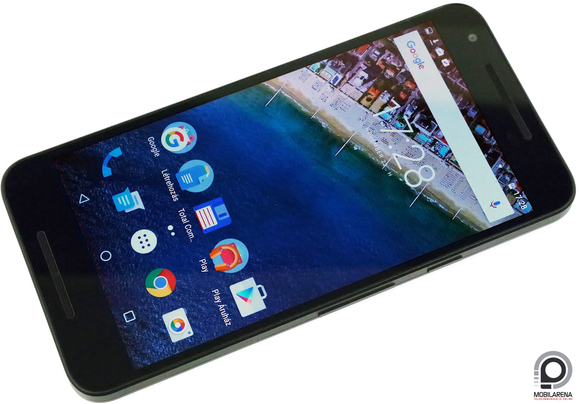 A Nexus 5X nappal és este is bizalommal bevethető egy kis fotózásra