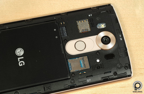 Immár az LG is áttért a nanoSIM-re, a microSD foglalatot viszont szerencsére meghagyták