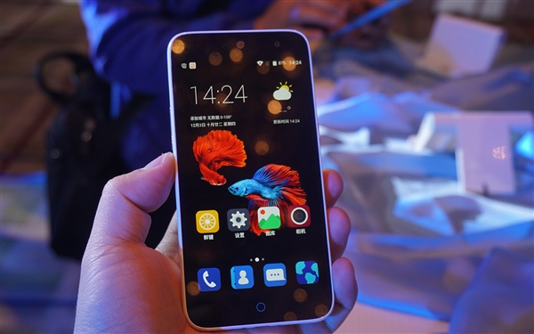 ZTE Blade A1: Ujjlenyomat-olvasós telefon 100 dollár alatt