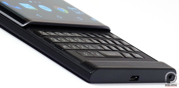 Androidra is ellátogatott a BlackBerry fizikai billentyűzete