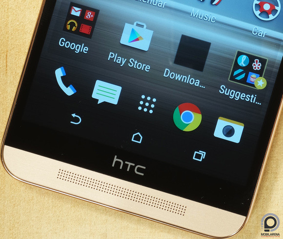 A One E9+ QHD-s kijelzője döbbenetesen éles