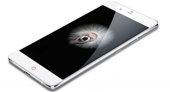 Bemutatkozott a ZTE Nubia Prague S