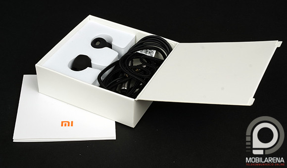 Jól néz ki a doboz, de tokként már sajnos nem funkcionál.