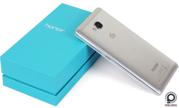 A türkizkék doboz visszatér