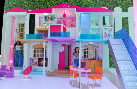 Okos Barbie ház