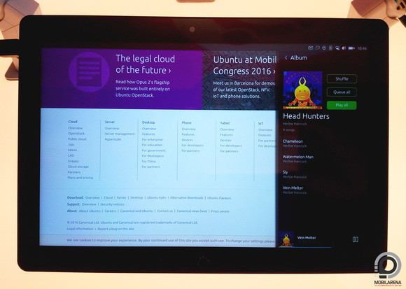 Osztott képernyős elrendezés is van az érintőkijelzős módban