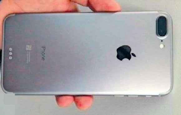 Állítólag az iPhone 7 Plus látható az alábbi kémfotón