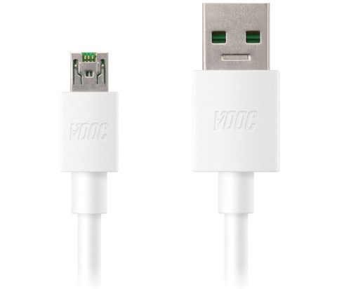 Az Oppo VOOC-töltőhöz mellékelt kábele a standardtól eltérő microUSB végződést használ