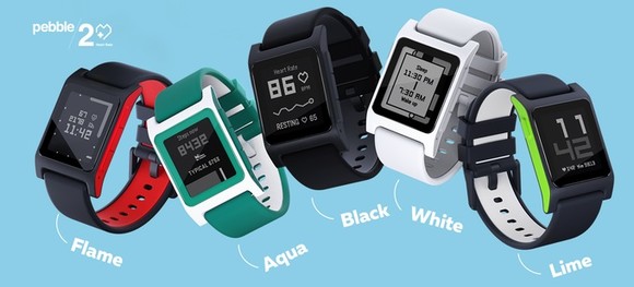 A Pebble 2 öt színben érhető el.