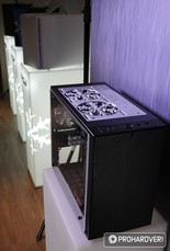 Sorszámozott, letisztult Fractal Design téma Bill Owentől