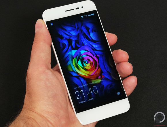 Tényleg kompakt: a Torino S apró és karcsú készülék