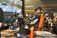 Racing szimulátor VR cockpit a Gigabyte-nál
