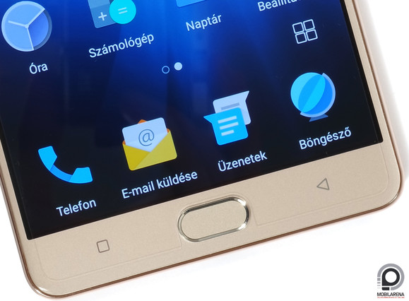 Az AMOLED panel minőségi, a kezelőgombok háttérvilágítása viszont hiányzik