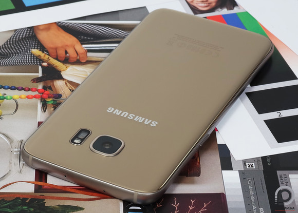 Sokrétű és magabiztos fotós társ a Samsung Galaxy S7 edge