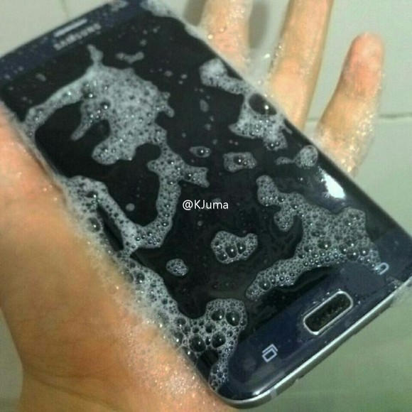 Megfürdött a Galaxy Note 7 egy Weibón közölt fotó szerint