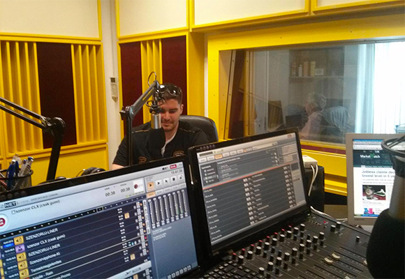 Legendd Budapesten, a rádióban (2013)