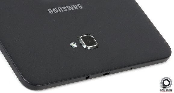 A 8 megapixeles kamera táblagépes viszonylatban jól szerepel