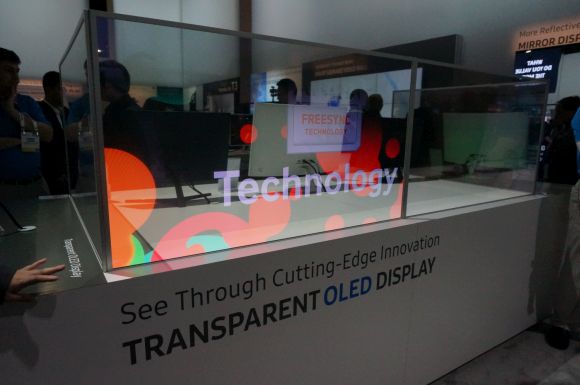 Samsung átlátszó OLED kijelző