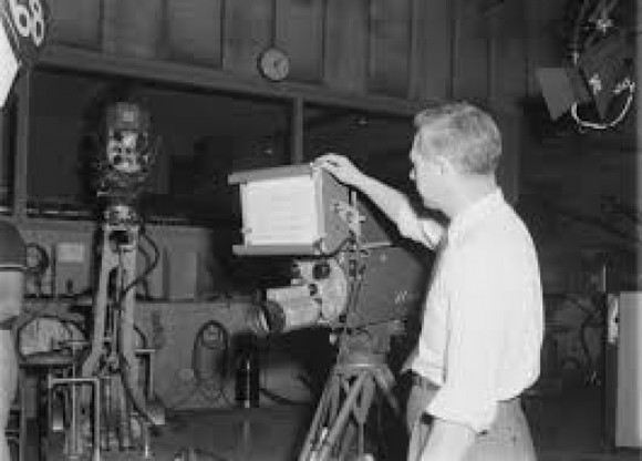 Sokáig papírszalagról vetítették ki a szöveget