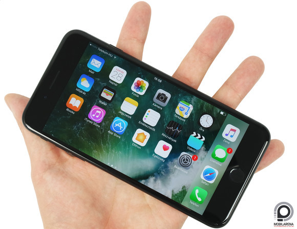 Az eddigi legjobb IPS panel került az iPhone 7 Plusba