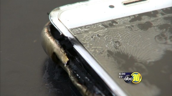 Estrada elfüstölt iPhone 6 Plusából nem sok maradt