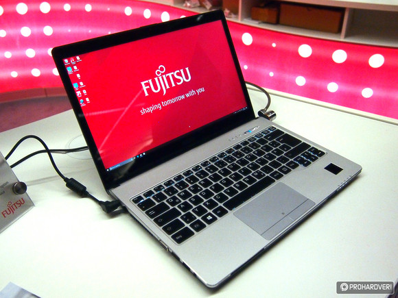 Fujitsu Lifebook S937