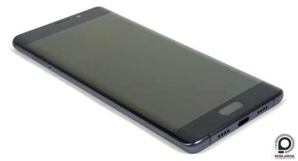 Akárhogy is nézzük, hasonlít egy pórul járt phabletre