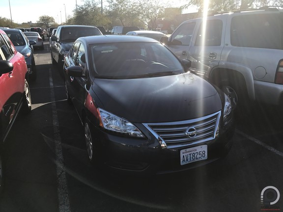 Íme a Sentra, amelyet egyes piacokon Nissan Sunny-nak hívtak. Meg Pulsarnak, ami a legférfiasabb az összes neve közül.