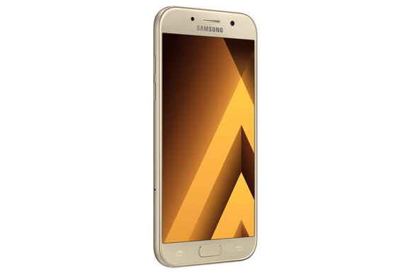 Így néz ki a Galaxy A5 (2017), ha Gold Sand színben választjuk