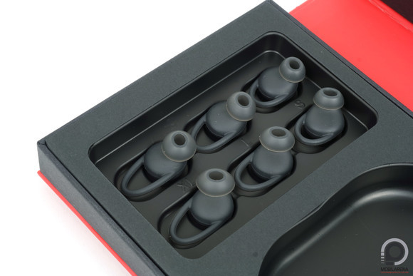 Összesen négyféle illeszték jár hozzá