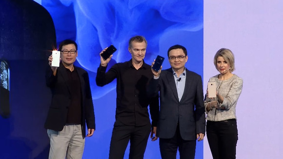 Négyféle színben startolnak az újdonságok