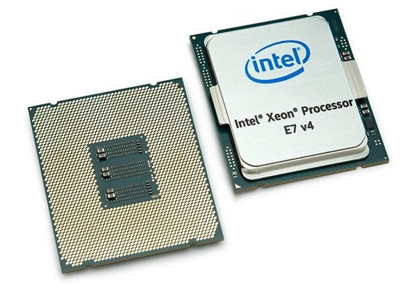 Egy jobb használtautó áráért a mienk lehet a legdrágább és legcombosabb Intel processzor
