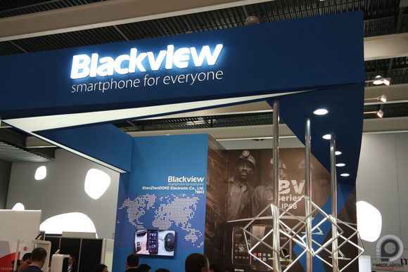 Rengeteg készüléket hoztak