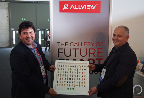 Íme a díj az egymillió felhasználóért cserébe