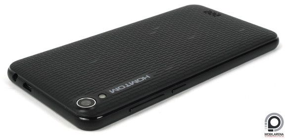 Műanyagnak műanyag, de egyáltalán nem gagyi