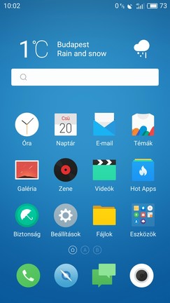 Letisztult, barátságos, főmenü nélküli felület