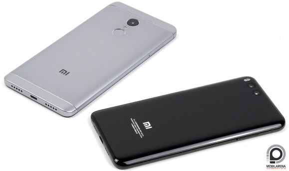 A fekete Mi 6 a szintén jó ár/érték arányú Redmi Note 4 mellett pózol