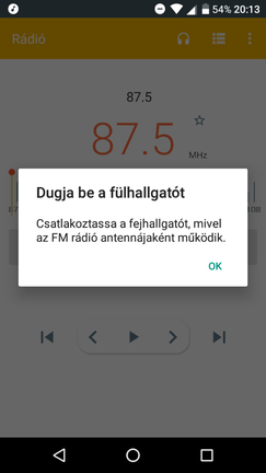 Az FM-rádióhoz természetesen fülhallgató kell