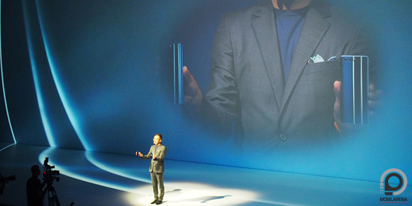 George Zhao, a Honor elnöke bemutatja a Honor 9-et