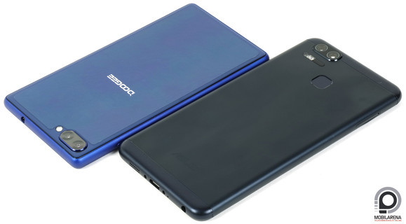 Csalóka a méretelőny: a Doogee Mix szélesebb, szögletesebb és nehezebb kezelni, mint a Zenfone Zoom S-t