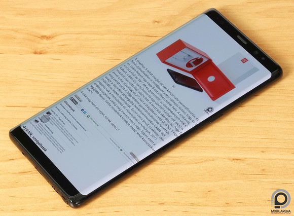 Nem gond a gigászi kijelző meghajtása az Exynos 8895-tel és 6 GB RAM-mal