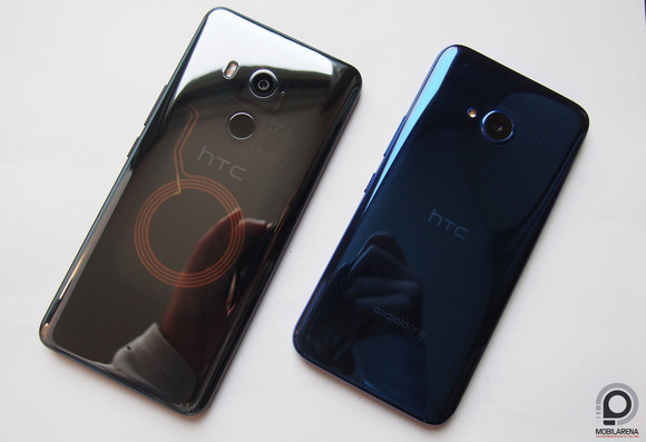 A két újdonság hátulnézetből