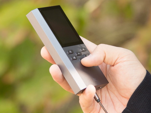 Acoustic Research AR M200