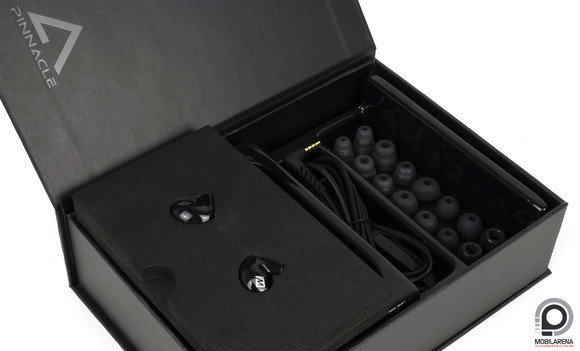 A csomagolás még mindig rendkívül elegáns